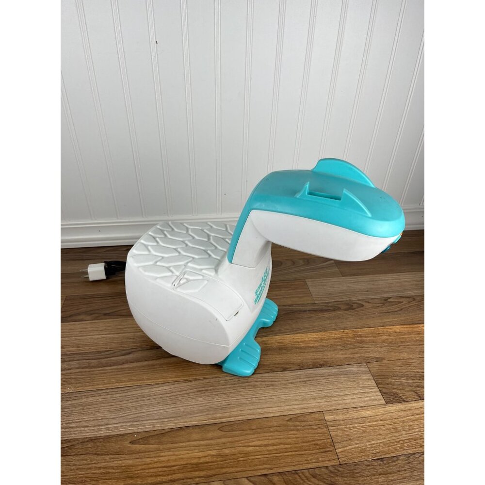 Smart Sketcher 2.0 Drawing Projector for Kids, Art Projector for Tracing 2 Carts - Picture 2 of 8